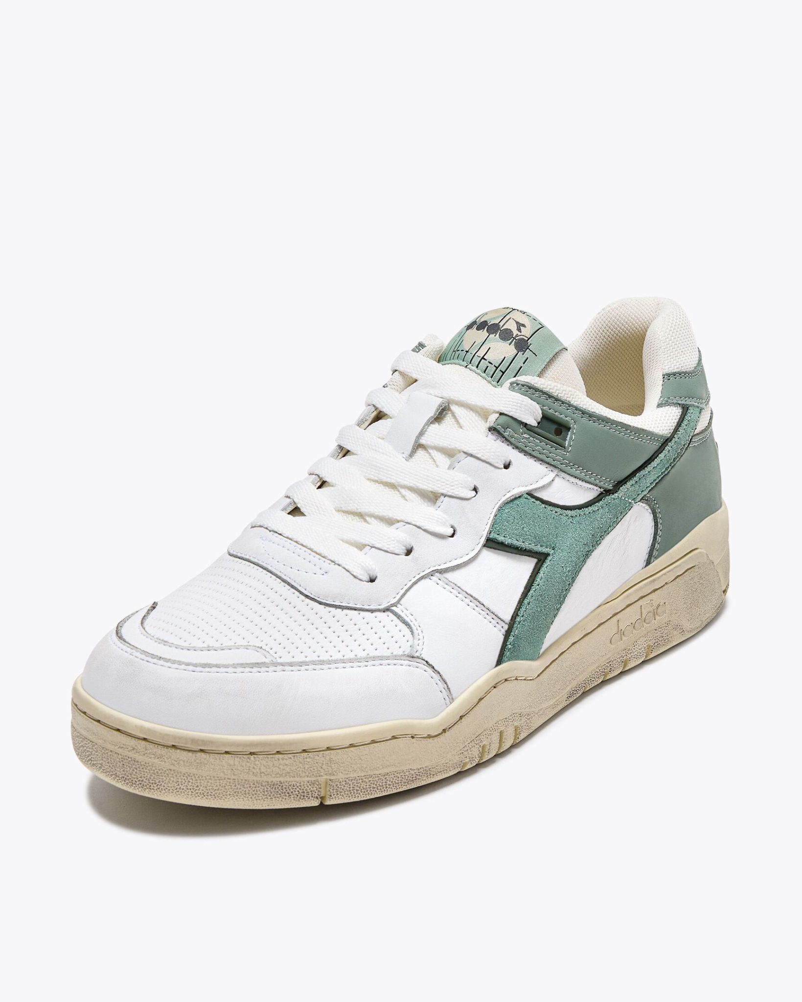 Diadora B. 560 USED - Iceberg Green shoe angled front left view with mesh toe box, green leather accents, and vintage-style shape.