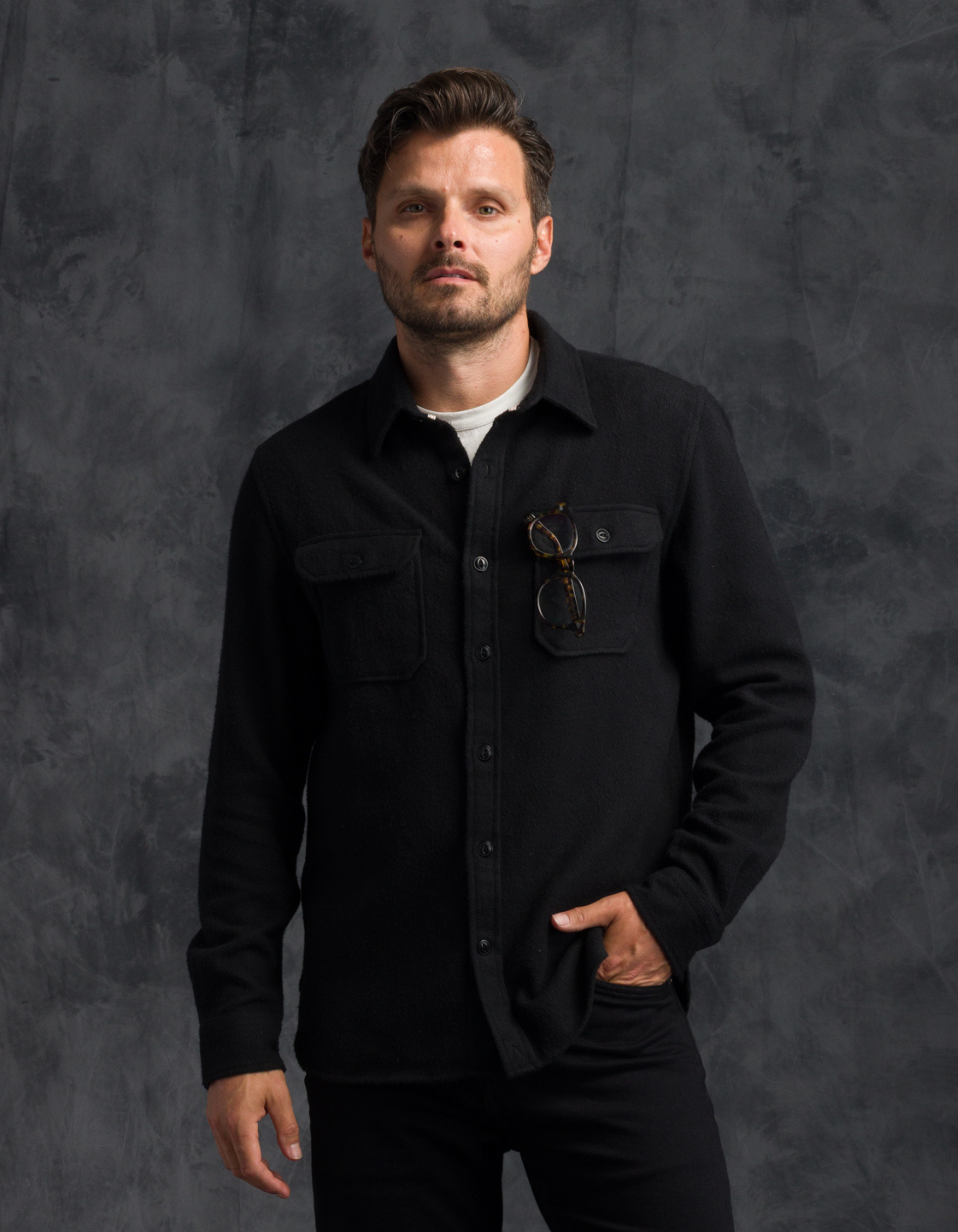 Winter Flannel - Utility Shirt - Black Hound