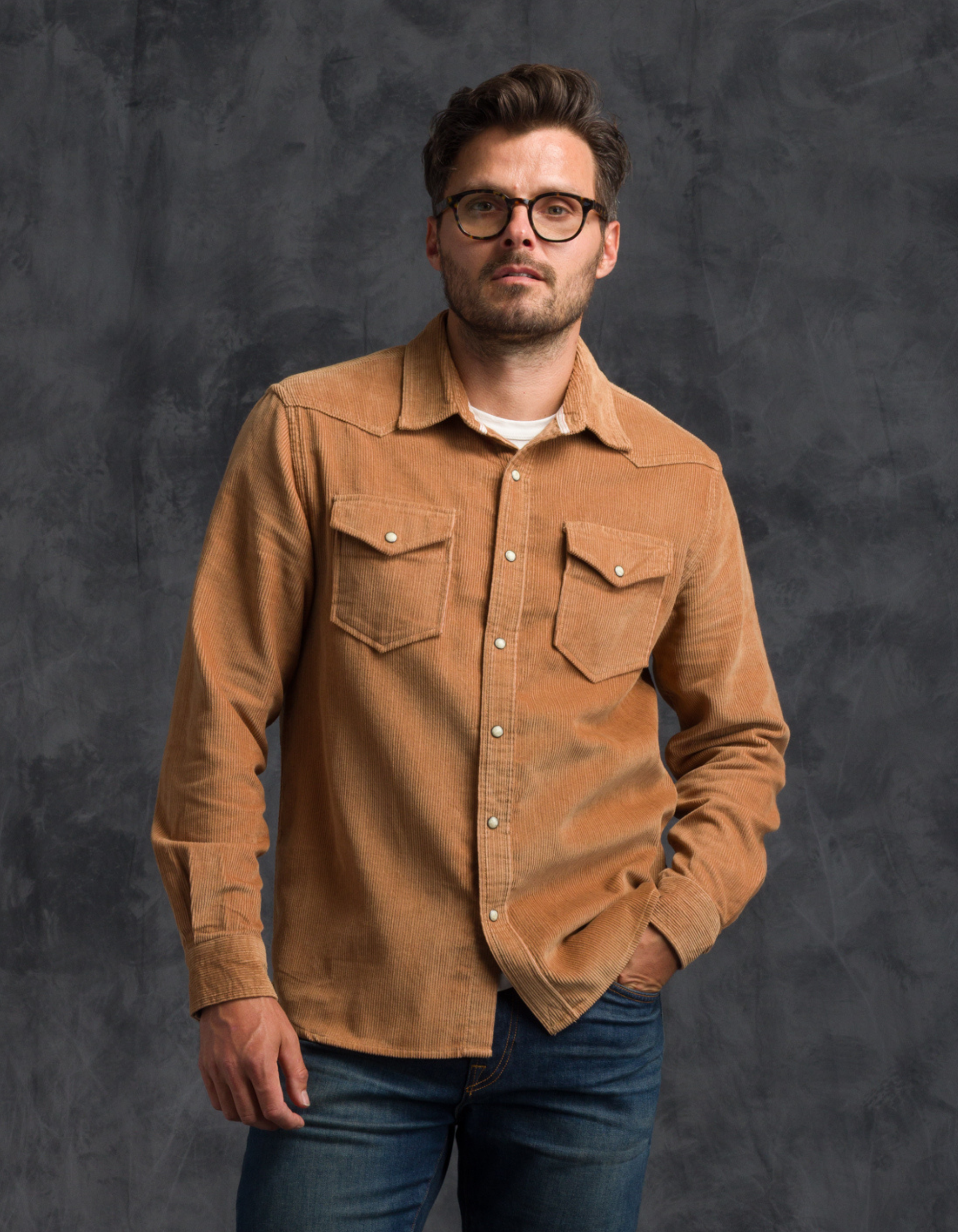 Corduroy Western Shirt - Saddle Brown